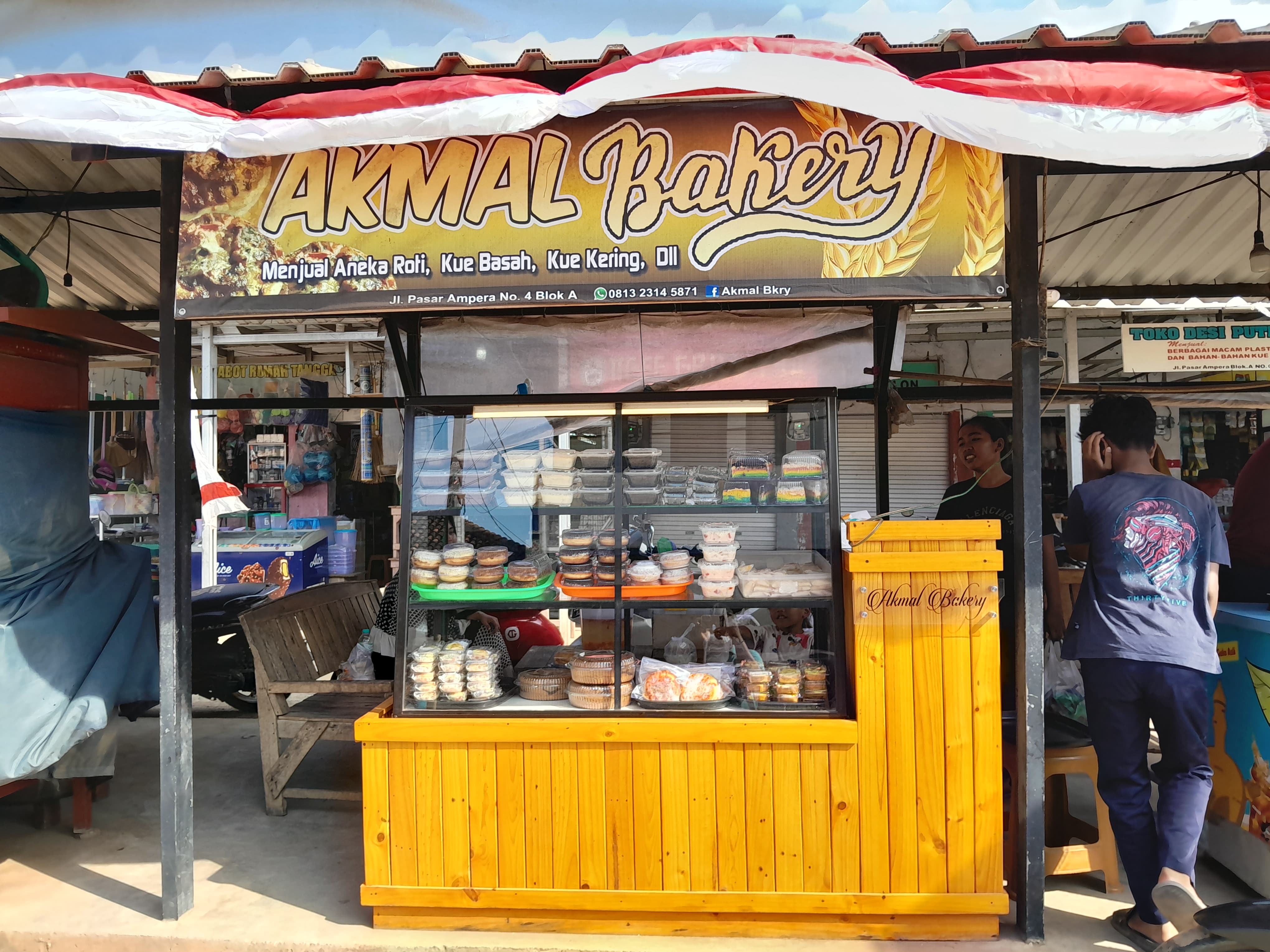 Toko Akmal Bakery